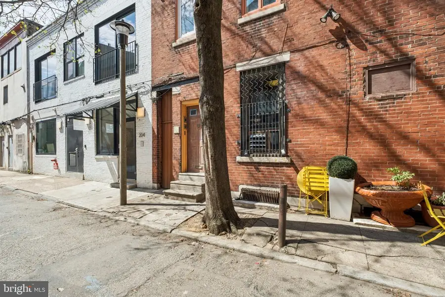 930 Locust St, Philadelphia, PA 19107 - #3