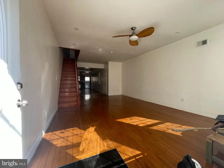 2203 S 5th St, Philadelphia, PA 19148 - #2