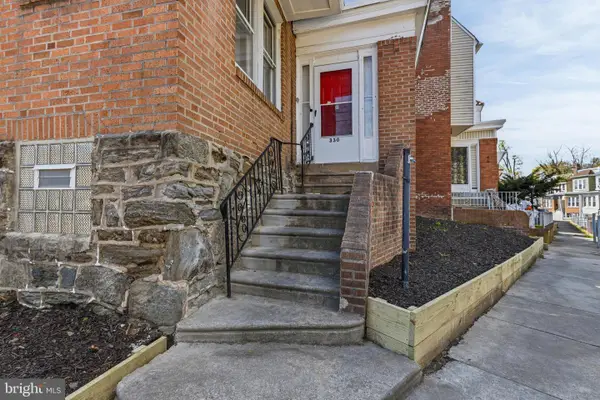 330 E Elwood St, PHILADELPHIA, PA 19144