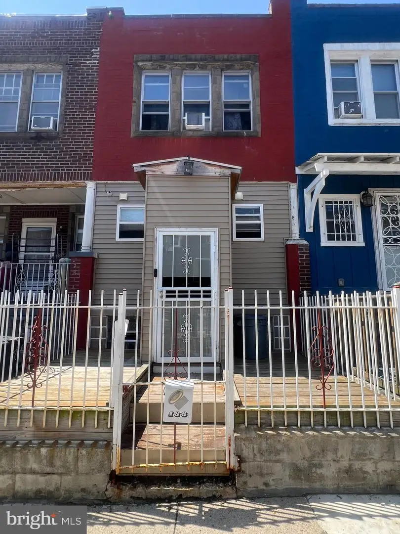 186 W Thelma St, Philadelphia, PA 19140 - #1