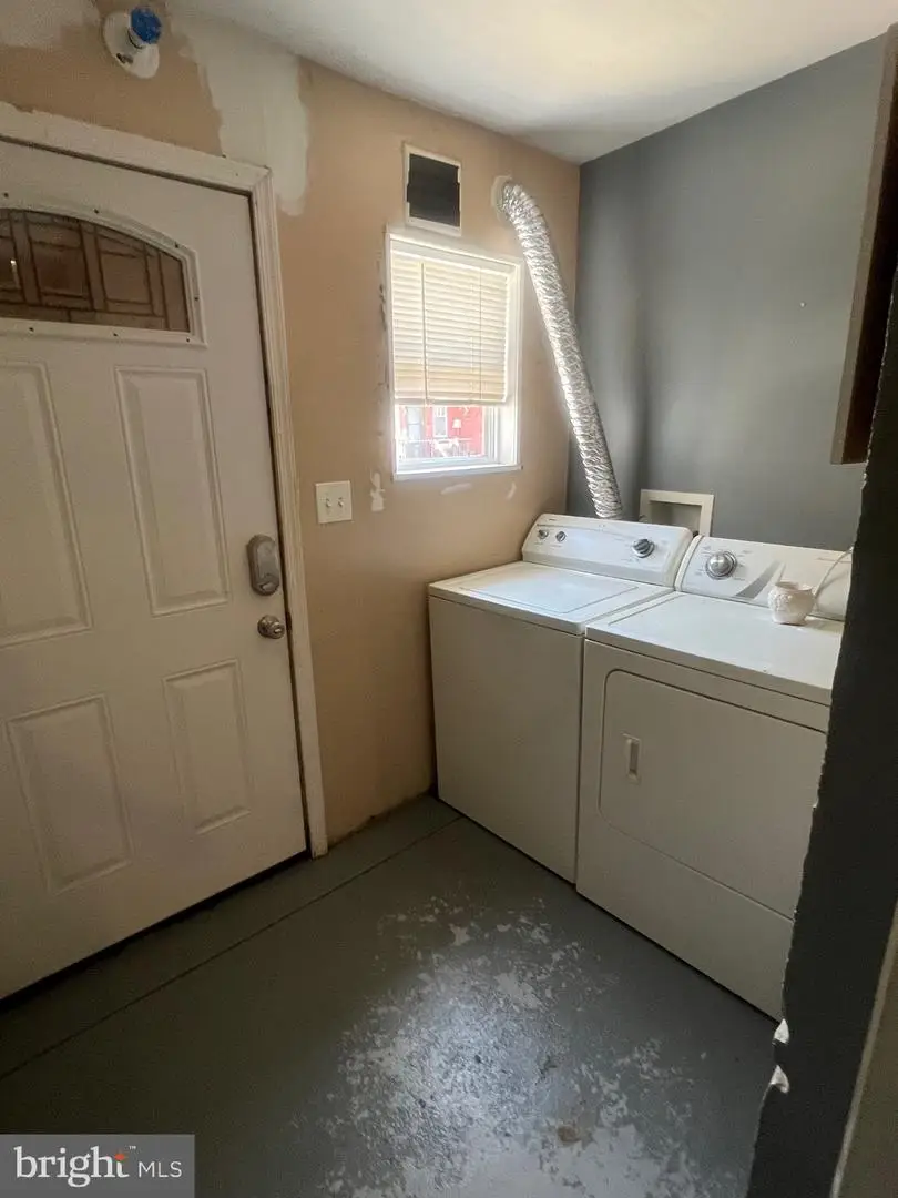 186 W Thelma St, Philadelphia, PA 19140 - #2