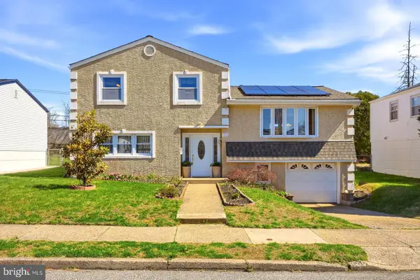 1119 Kent Ln, PHILADELPHIA, PA 19115