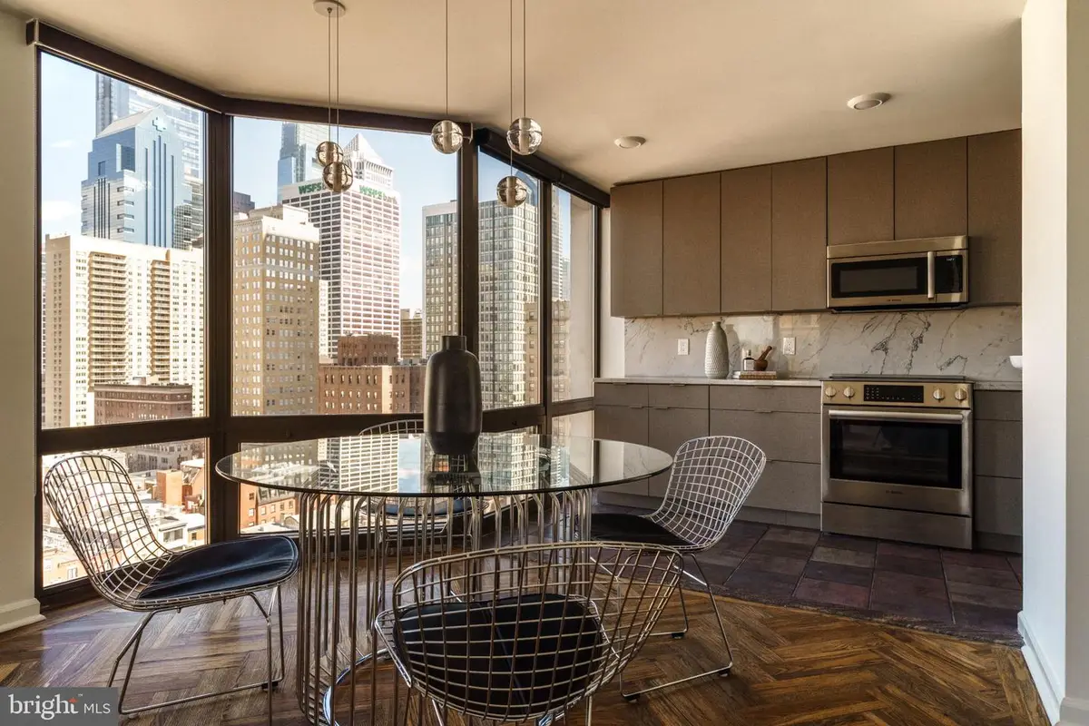 2018-32 Walnut St #16gh, Philadelphia, PA 19103 - #1