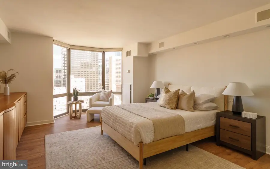 2018-32 Walnut St #16gh, Philadelphia, PA 19103 - #3