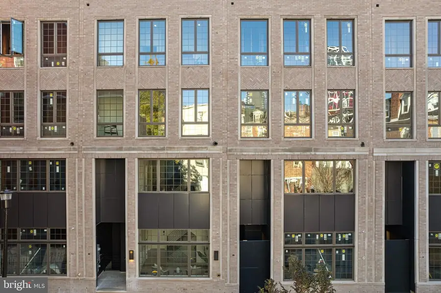 1102 Cypress St, Philadelphia, PA 19107 - #2