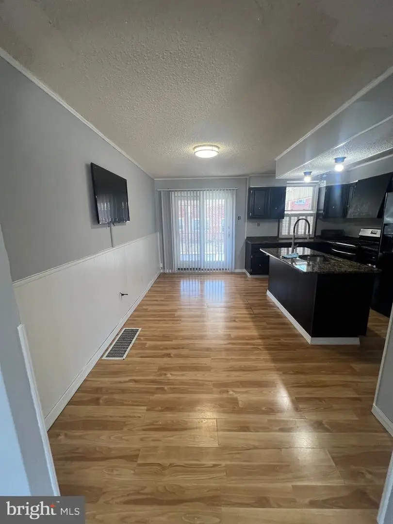 6637 Montague St, Philadelphia, PA 19135 - #3