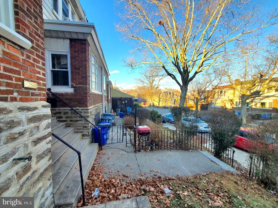 5626 N 19th St, Philadelphia, PA 19141 - #2