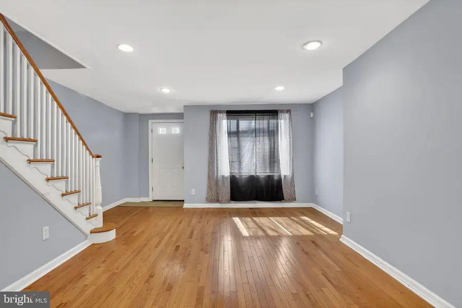 1409 E Weaver St, Philadelphia, PA 19150 - #2