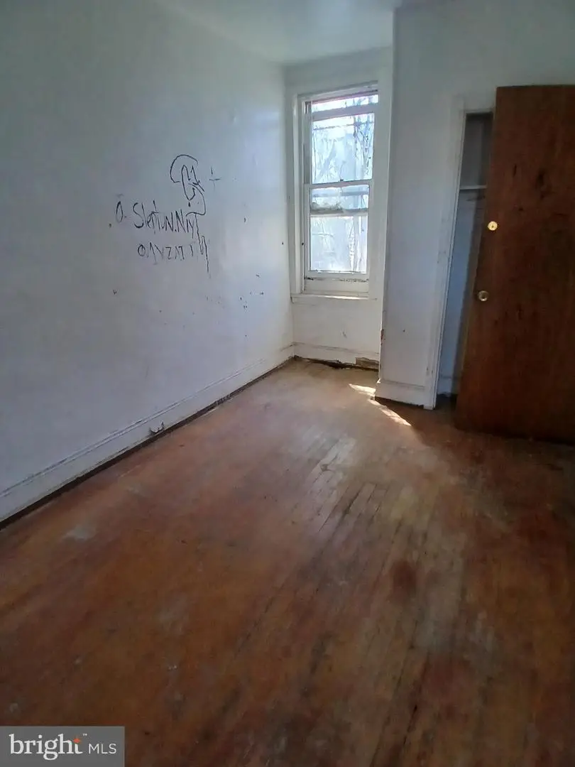 1636 W Bristol St, Philadelphia, PA 19140 - #3