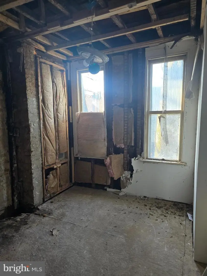 1230 W Sergeant St, Philadelphia, PA 19133 - #3