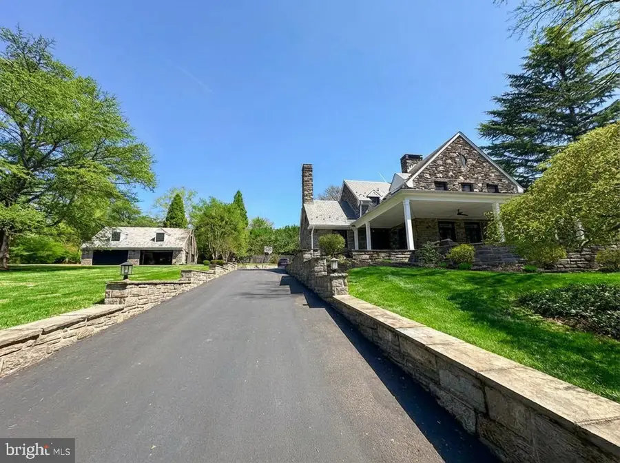 8919 Crefeld St, Philadelphia, PA 19118 - #2