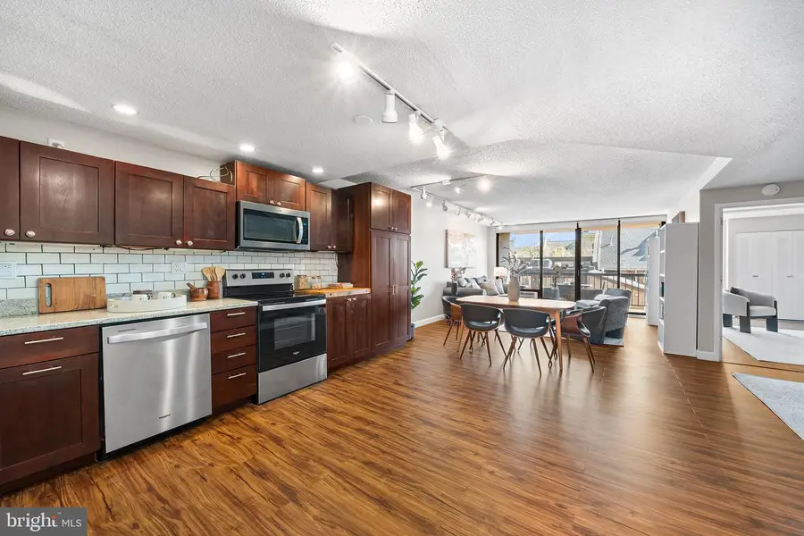 241 S 6th St #408, Philadelphia, PA 19106 - #2