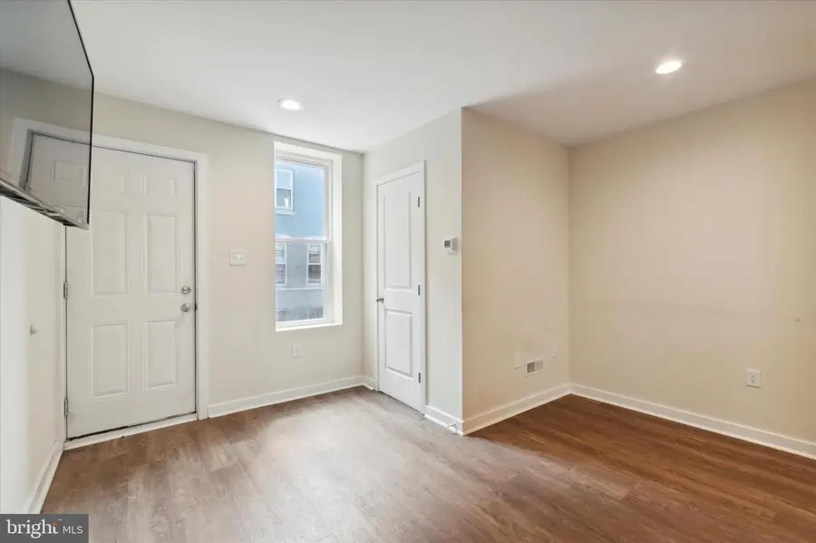 2004 N Cleveland St, Philadelphia, PA 19121 - #2