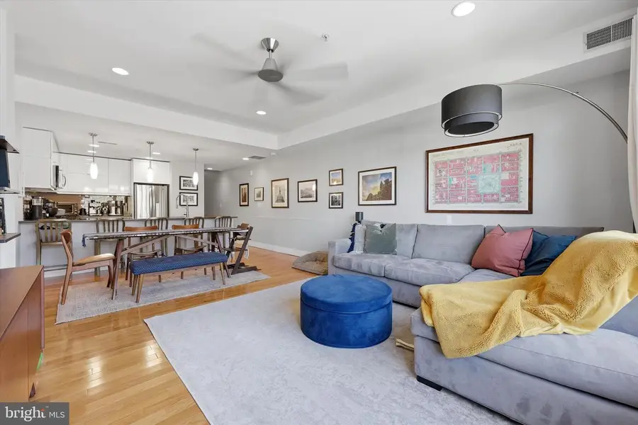 112 Market St #3, Philadelphia, PA 19106 - #3