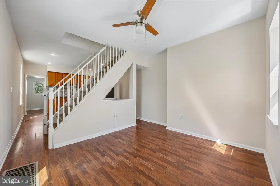 436 Lemonte St, Philadelphia, PA 19128 - #3