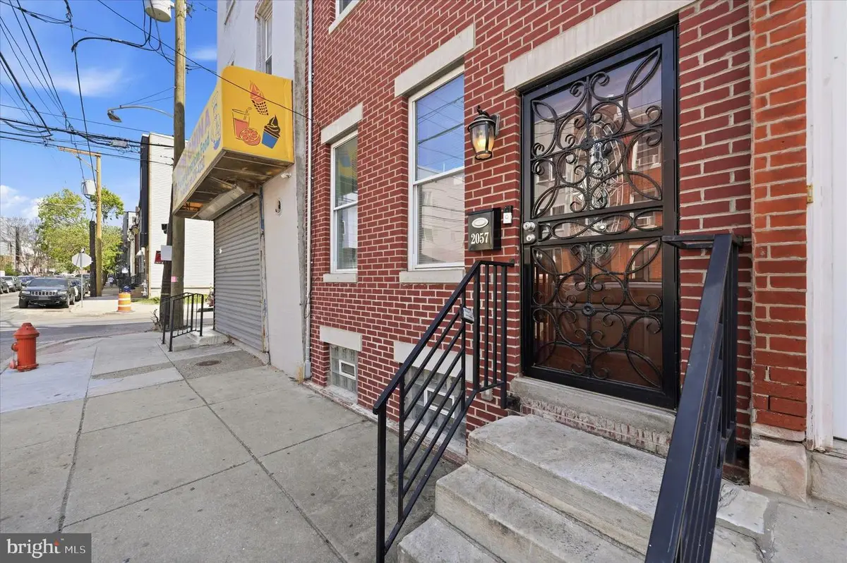 2057 N Franklin St, Philadelphia, PA 19122 - #1