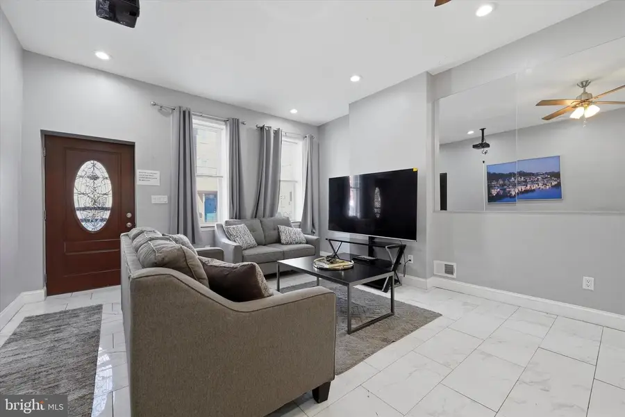 2057 N Franklin St, Philadelphia, PA 19122 - #3