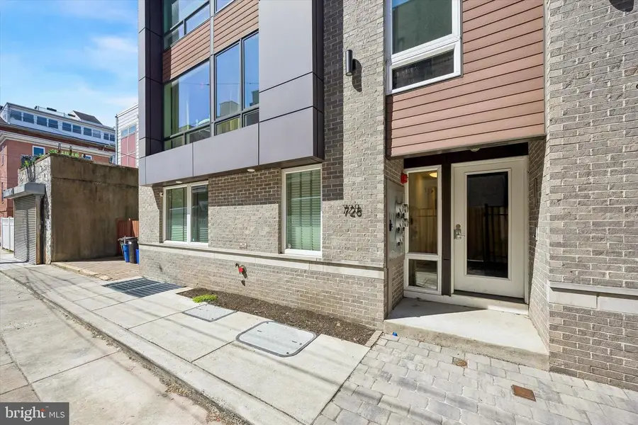 728 S Sartain St #3, Philadelphia, PA 19147 - #2