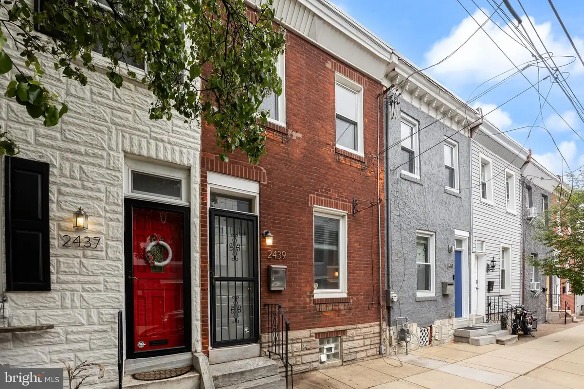 2439 E Letterly St, Philadelphia, PA 19125 - #1
