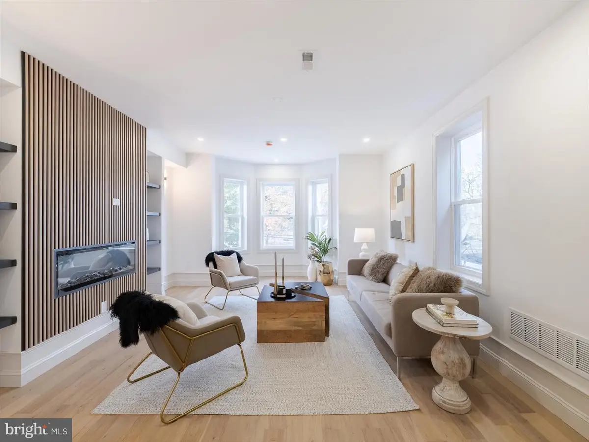 413 S 51st St, Philadelphia, PA 19143 - #1