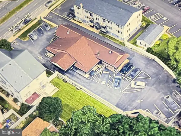 9821 Academy Rd, PHILADELPHIA, PA 19114