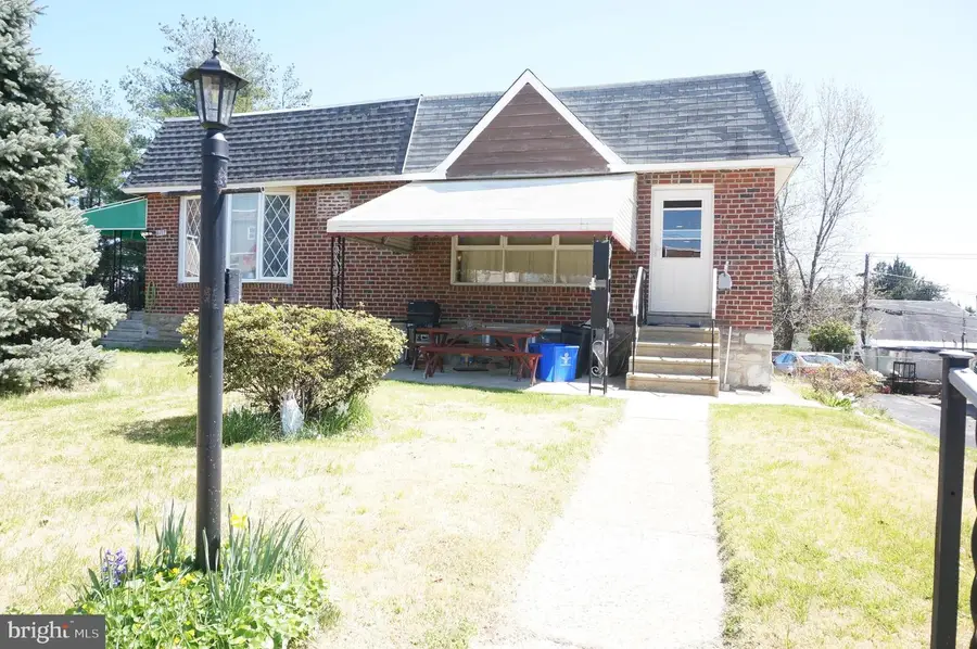 9115 Ferndale St, Philadelphia, PA 19115 - #2