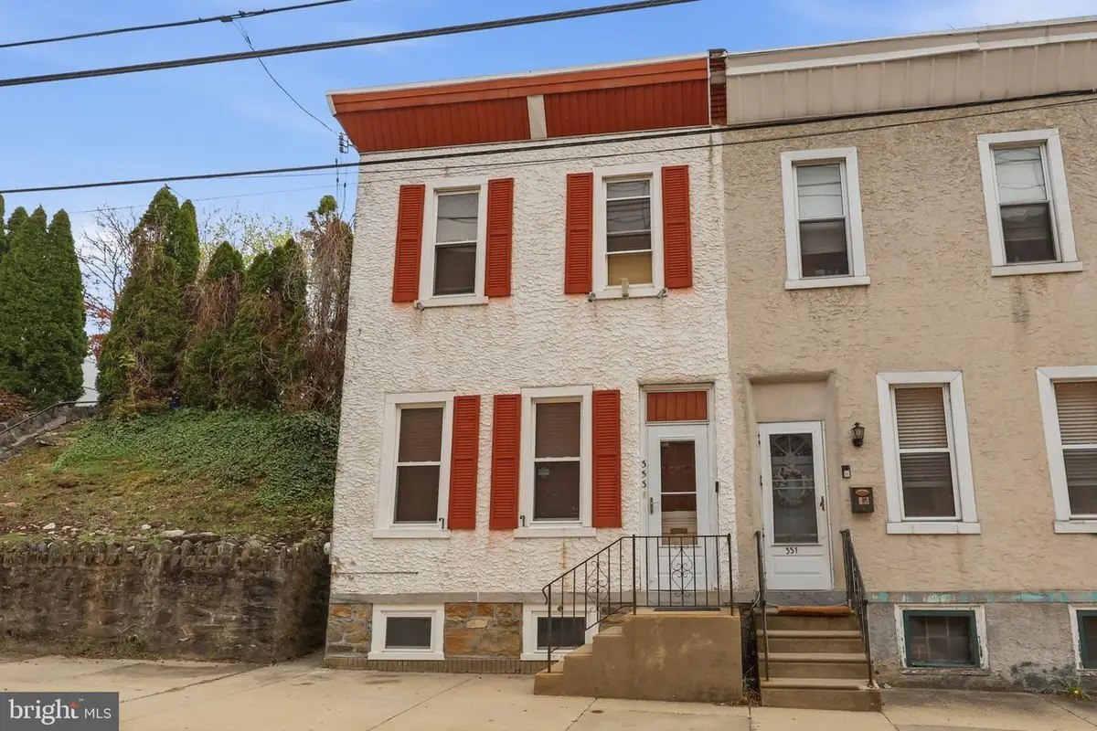 353 Hermitage St, Philadelphia, PA 19128 - #1