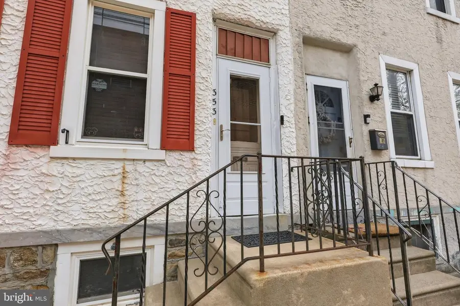 353 Hermitage St, Philadelphia, PA 19128 - #3