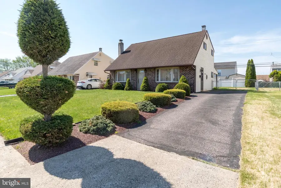 2824 Nature Rd, Philadelphia, PA 19154 - #3