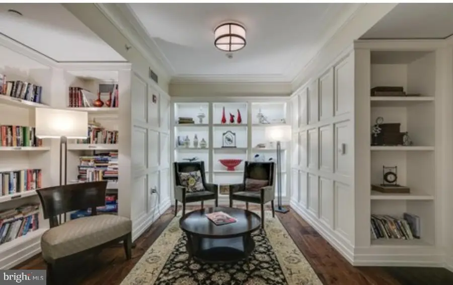 130 S 18th St #1602, Philadelphia, PA 19103 - #3