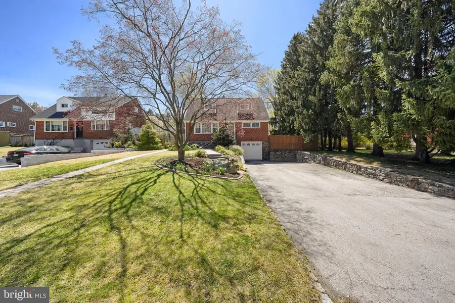 7526 Henry Ave, Philadelphia, PA 19128 - #2