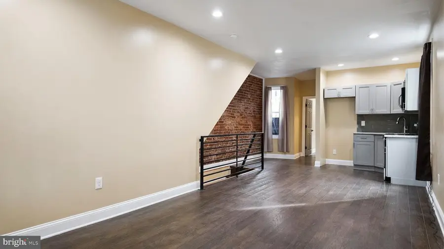 1830 Harrison St, Philadelphia, PA 19124 - #2