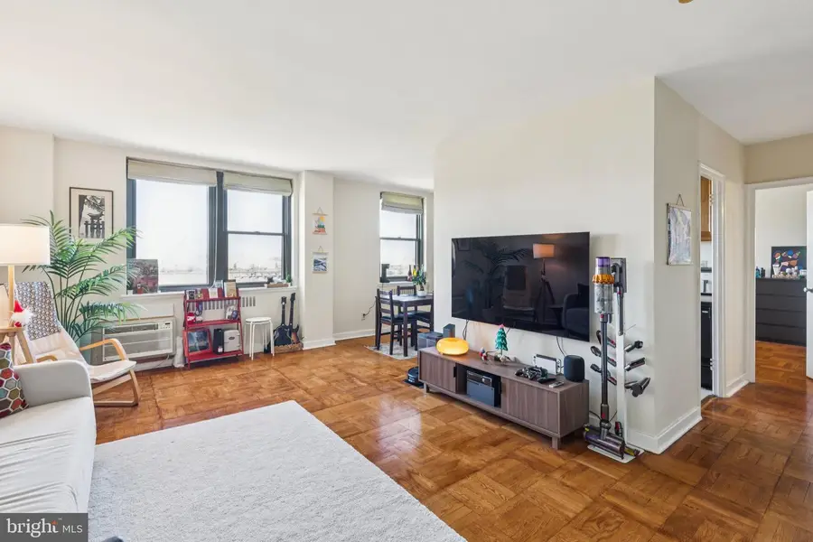 2601 Pennsylvania Ave #946, Philadelphia, PA 19130 - #2