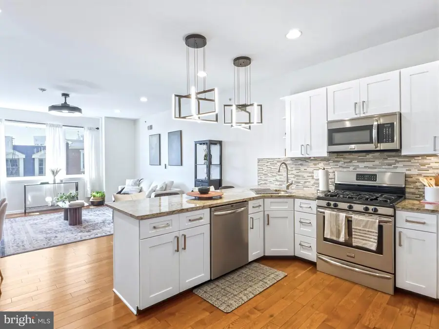 1211 Mount Vernon St #2, Philadelphia, PA 19123 - #2