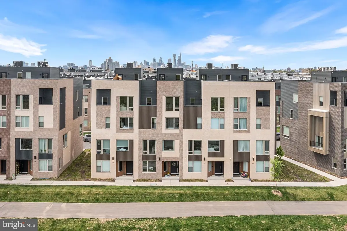 3117 Pierview Ln, Philadelphia, PA 19125 - #1