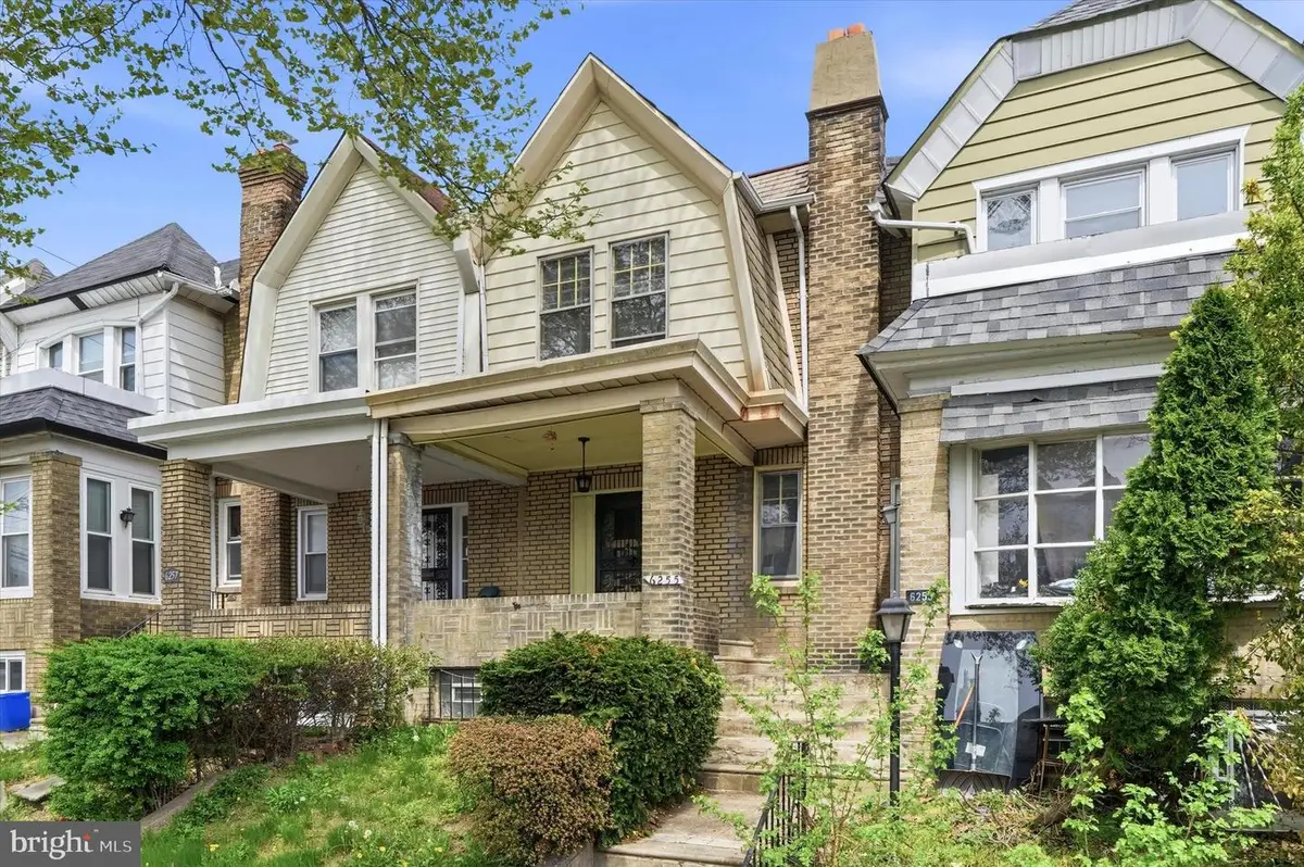 6255 Magnolia St, Philadelphia, PA 19144 - #1