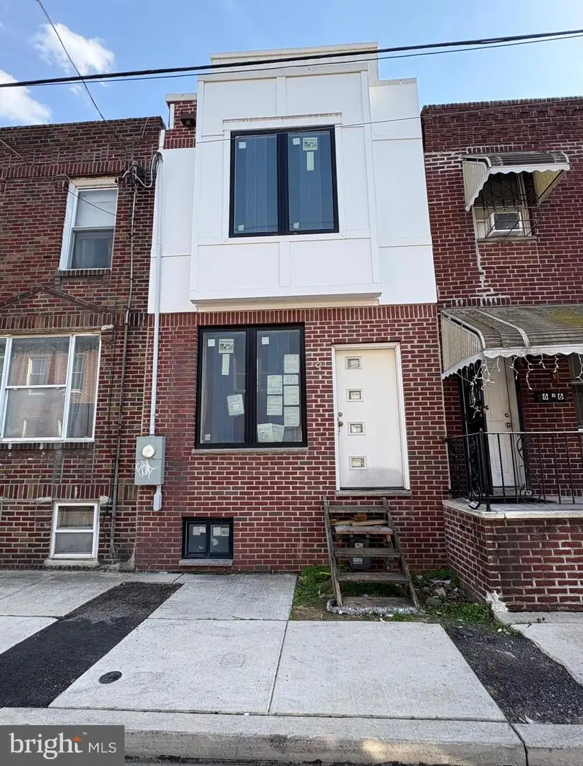 634 Watkins St, Philadelphia, PA 19148 - #1