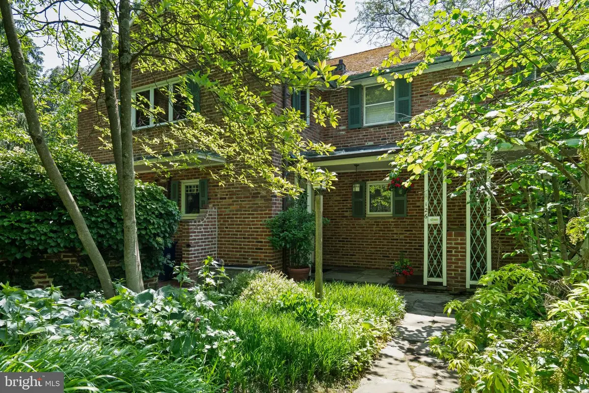 126 W Gravers Ln, Philadelphia, PA 19118 - #1