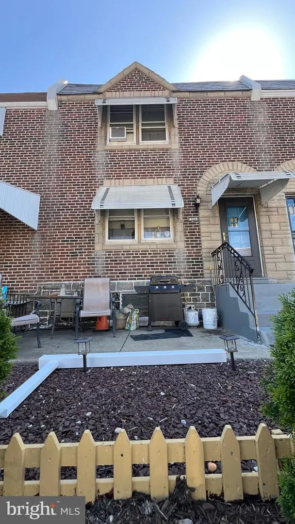 4229 Bennington St, Philadelphia, PA 19124 - #1
