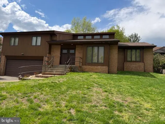 14 S Kings Oak Ln, Philadelphia, PA 19115 - #1