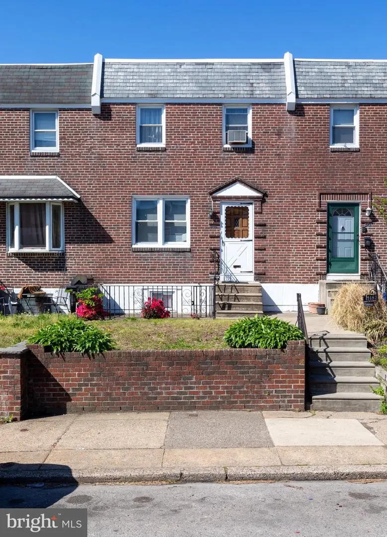4150 Hellerman St, Philadelphia, PA 19135 - #1