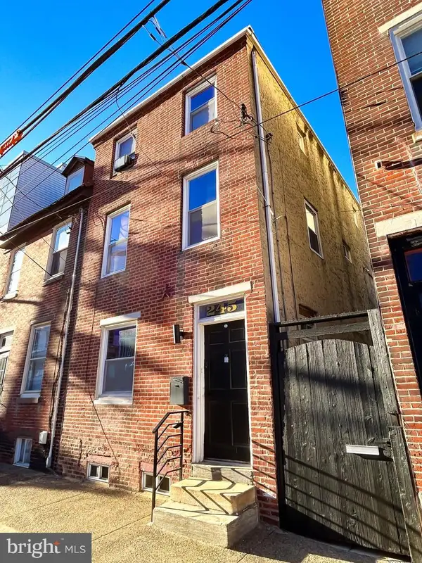 245 E Allen St, PHILADELPHIA, PA 19125