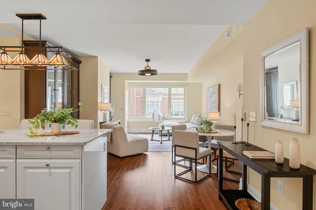 130 S 18th St #609, Philadelphia, PA 19103 - #1