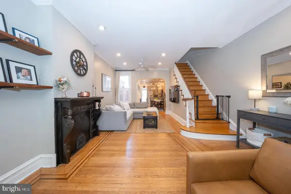883 N Pennock St, PHILADELPHIA, PA 19130
