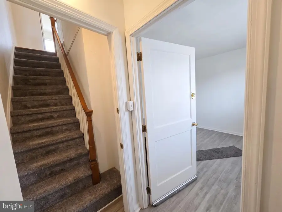 5832 Akron St, Philadelphia, PA 19149 - #3