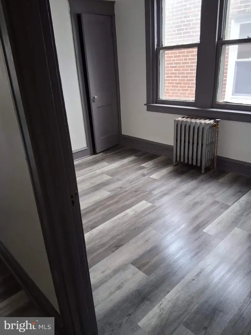 5727 Woodcrest Ave, Philadelphia, PA 19131 - #2