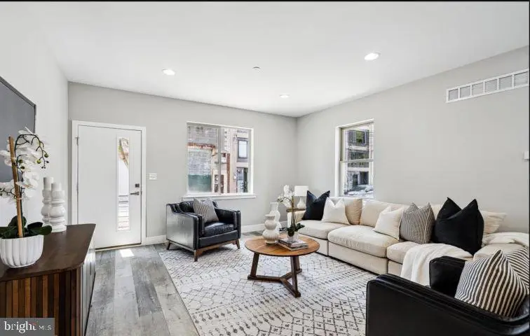 2620 Emerald St, Philadelphia, PA 19125 - #2