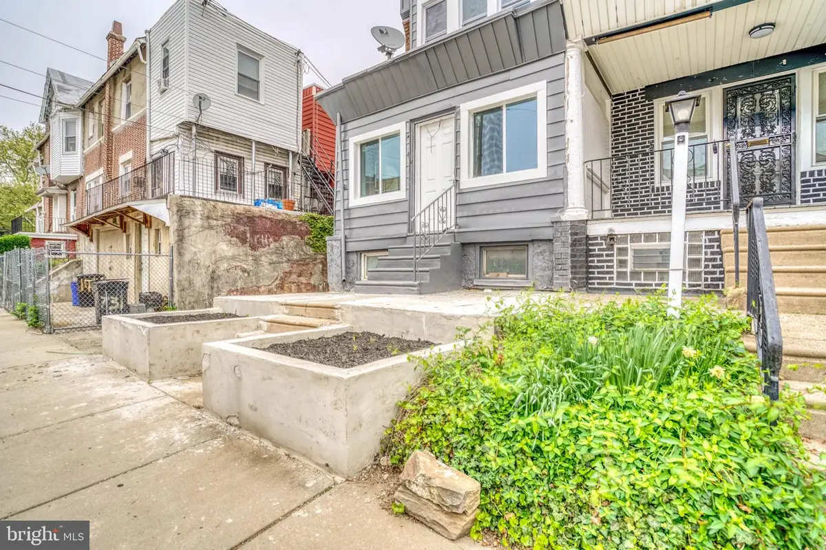 4955 N Smedley St, Philadelphia, PA 19141 - #1