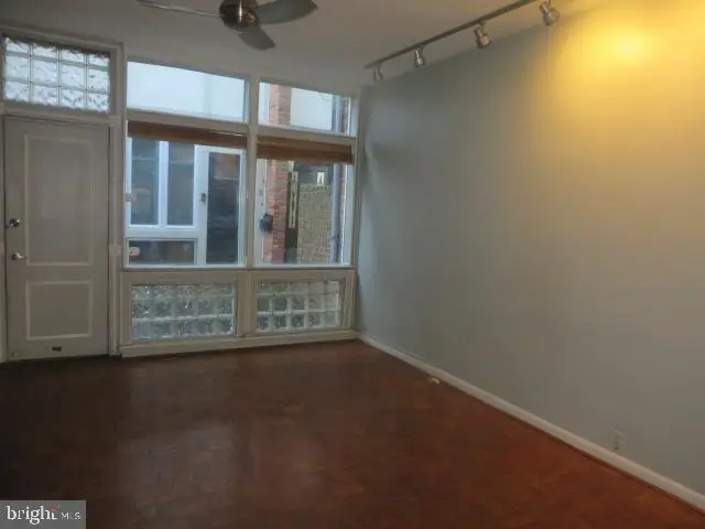 2122 Lombard St, Philadelphia, PA 19146 - #3