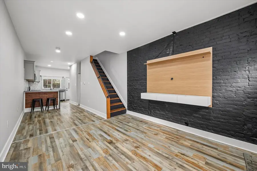 1812 E Albert St, Philadelphia, PA 19125 - #2